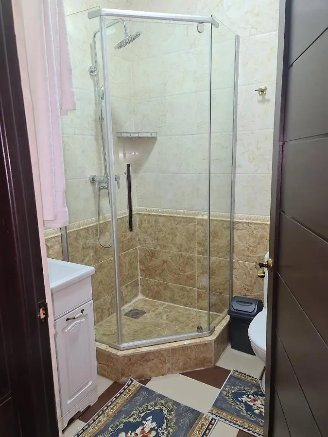 Сытый Папа Love hotel Almaty